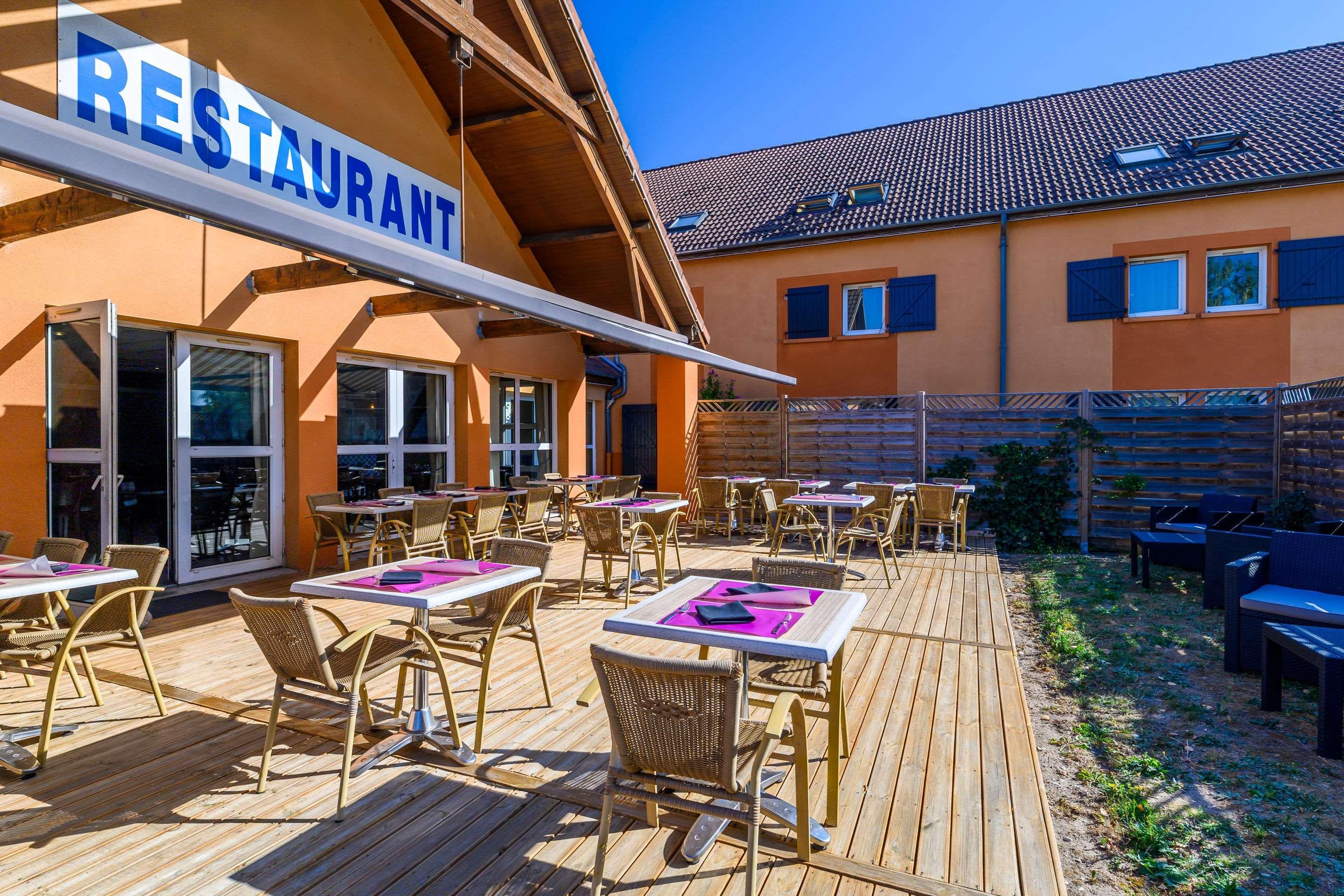 Comfort Hotel Orleans Saran Buitenkant foto