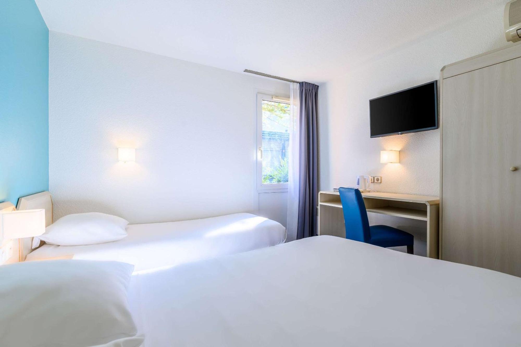 Comfort Hotel Orleans Saran Buitenkant foto