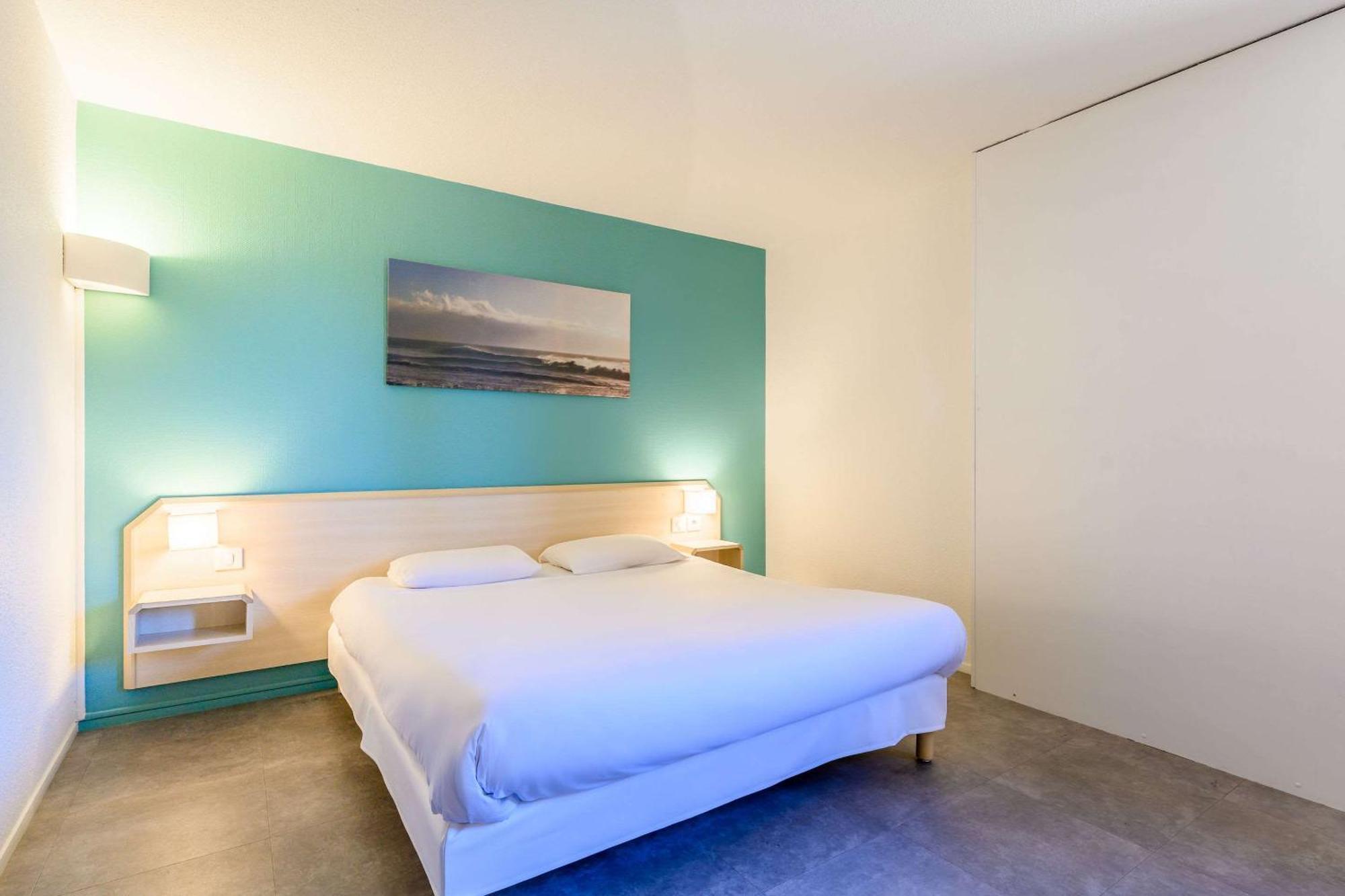 Comfort Hotel Orleans Saran Buitenkant foto