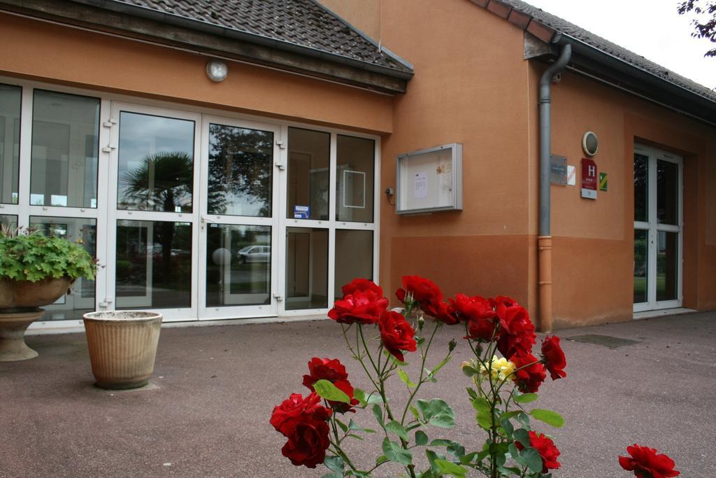 Comfort Hotel Orleans Saran Buitenkant foto
